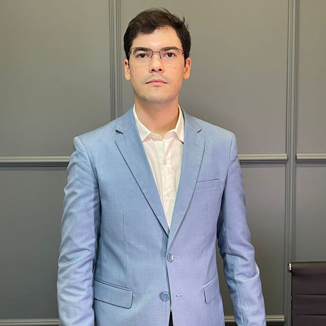 Victor Caminha, advogado
